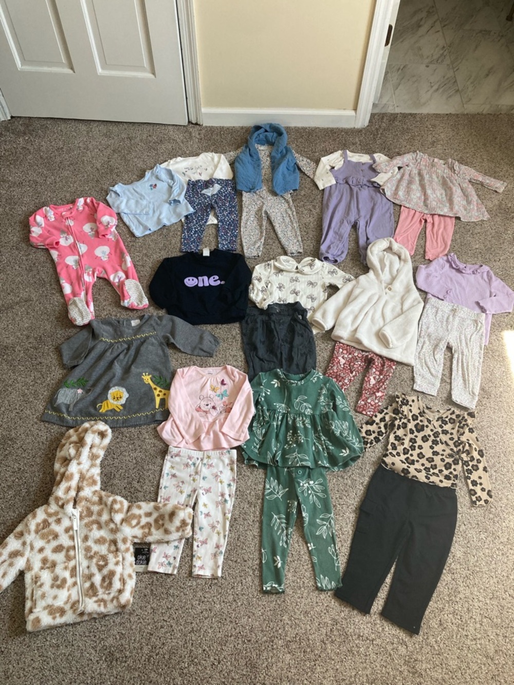 12 Month Baby Girl Clothing Lot - Fall/Winter